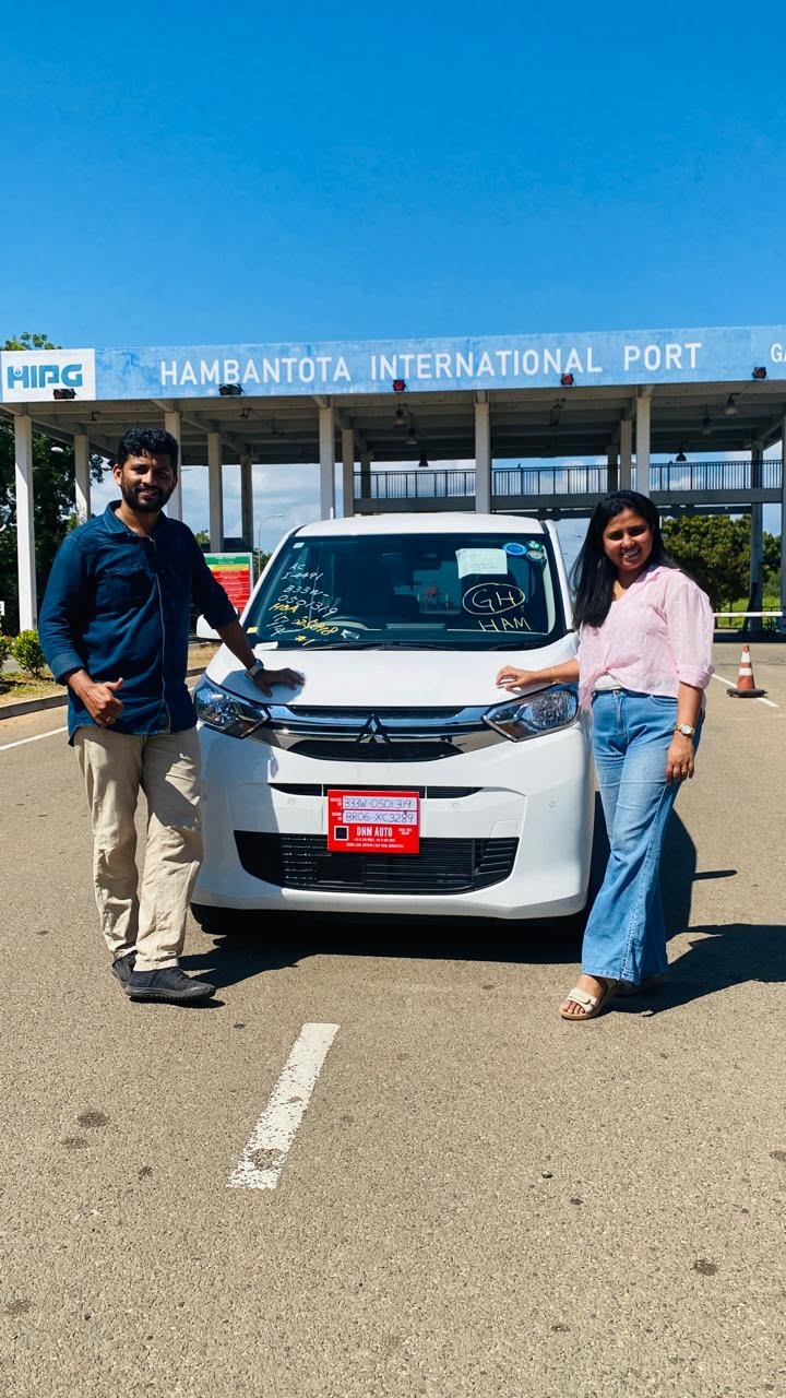 Customers with imported wagon